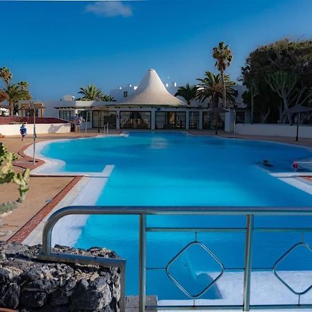 Pequeno Bungalow Firt Line Of The Sea Коста-Тегисе Экстерьер фото
