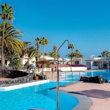 Pequeno Bungalow Firt Line Of The Sea Коста-Тегисе Экстерьер фото