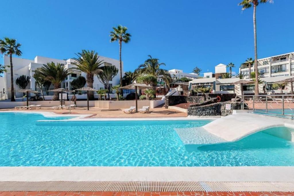 Pequeno Bungalow Firt Line Of The Sea Коста-Тегисе Экстерьер фото