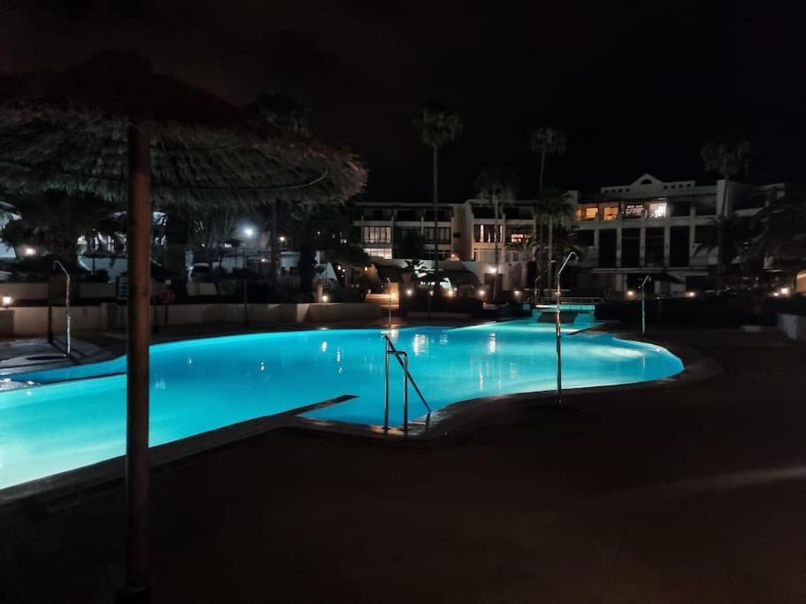 Pequeno Bungalow Firt Line Of The Sea Коста-Тегисе Экстерьер фото